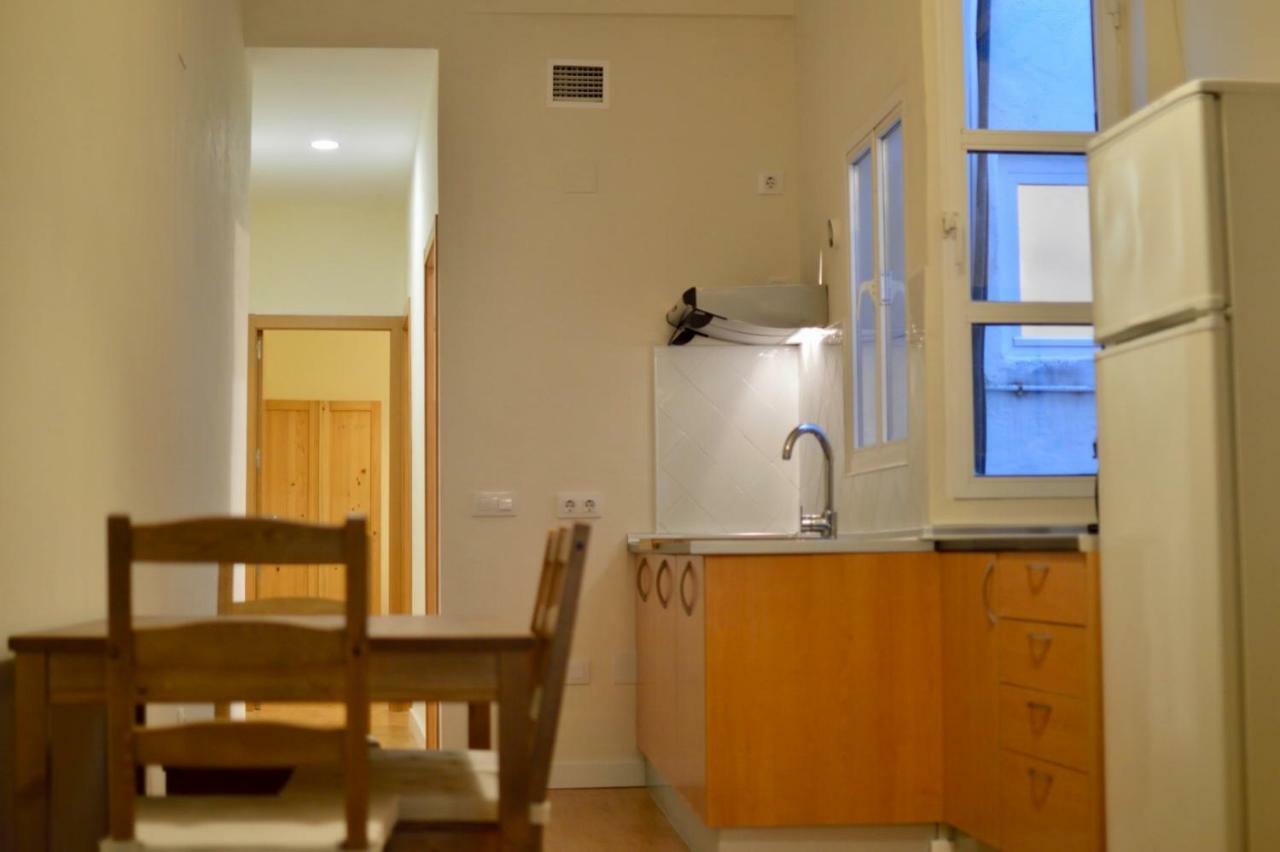 Peris Mencheta Apartment Seville Luaran gambar