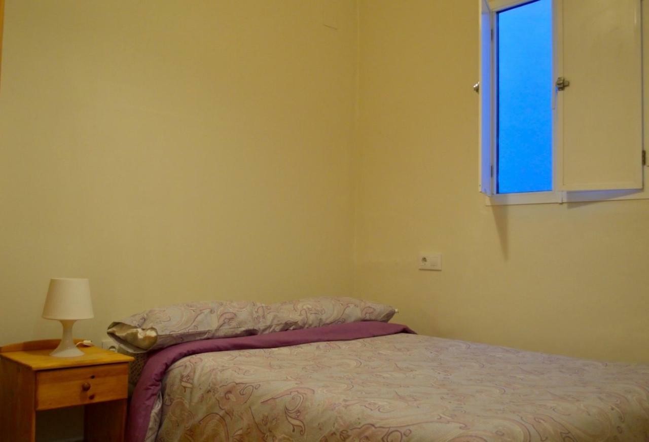 Peris Mencheta Apartment Seville Luaran gambar